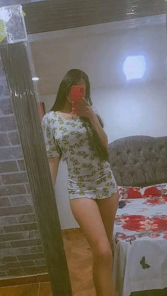 XXX Porn Photo of Nude emily_smith_t 3