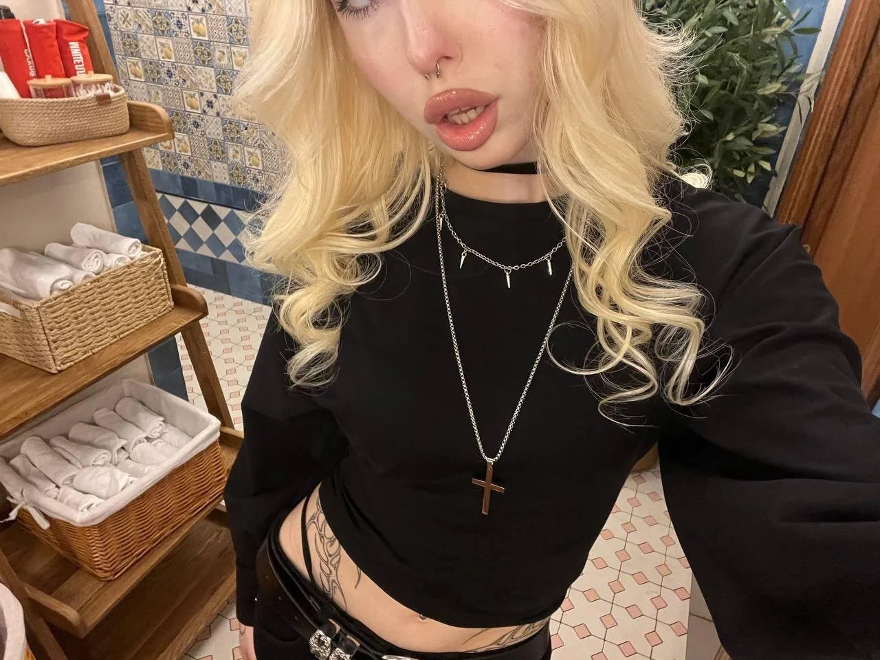 XXX Porn Photo of Nude ghost_girly 28