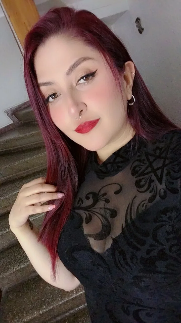 XXX Porn Photo of Nude JuliiGrey 31