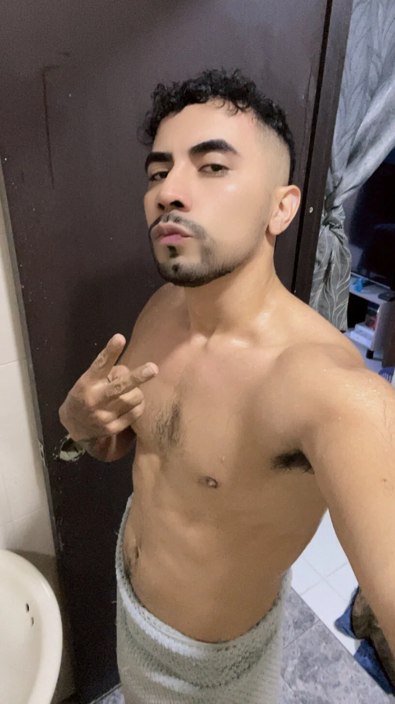 XXX Porn Photo of Nude David_smile23 4