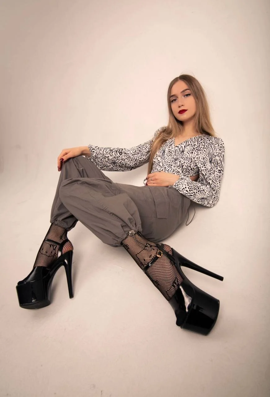 XXX Porn Photo of Nude SerenaCrystall 10