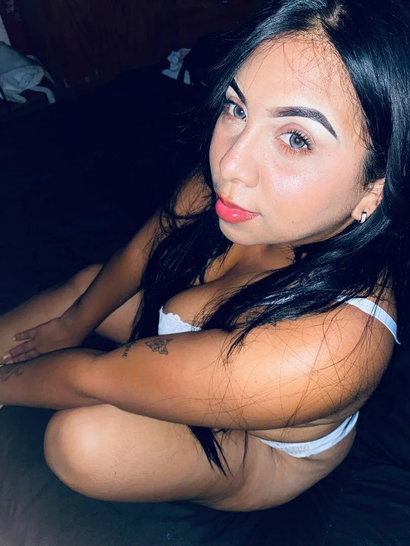 XXX Porn Photo of Nude Emmilly_Brown 6