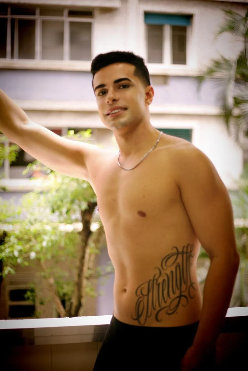 XXX Porn Photo of Nude mr_hunterx 12