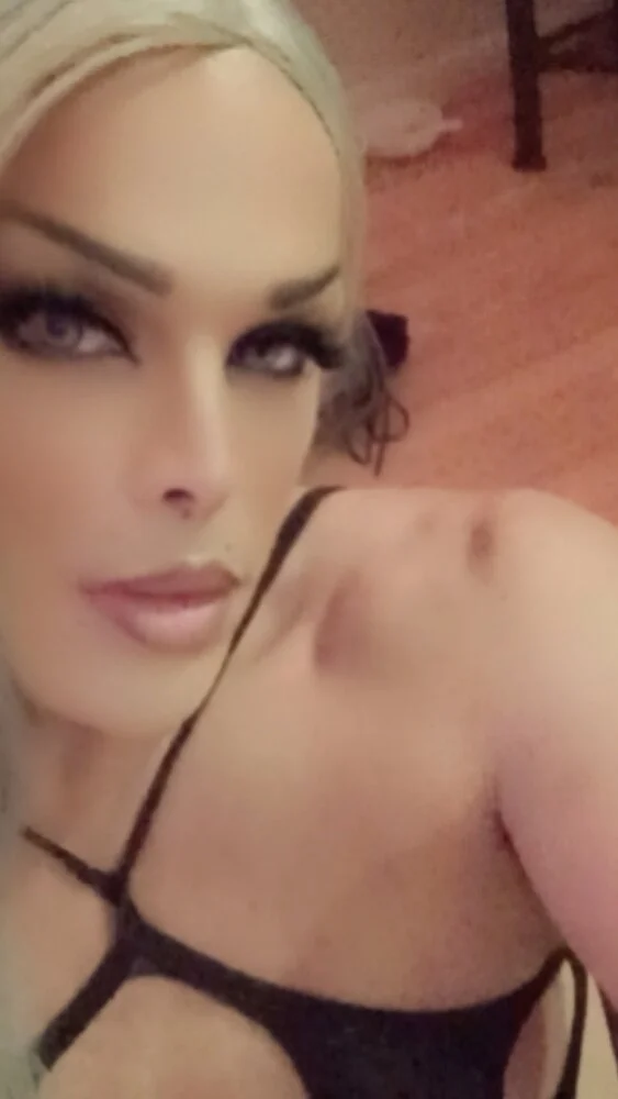 XXX Porn Photo of Nude Sexytranswoman77 12