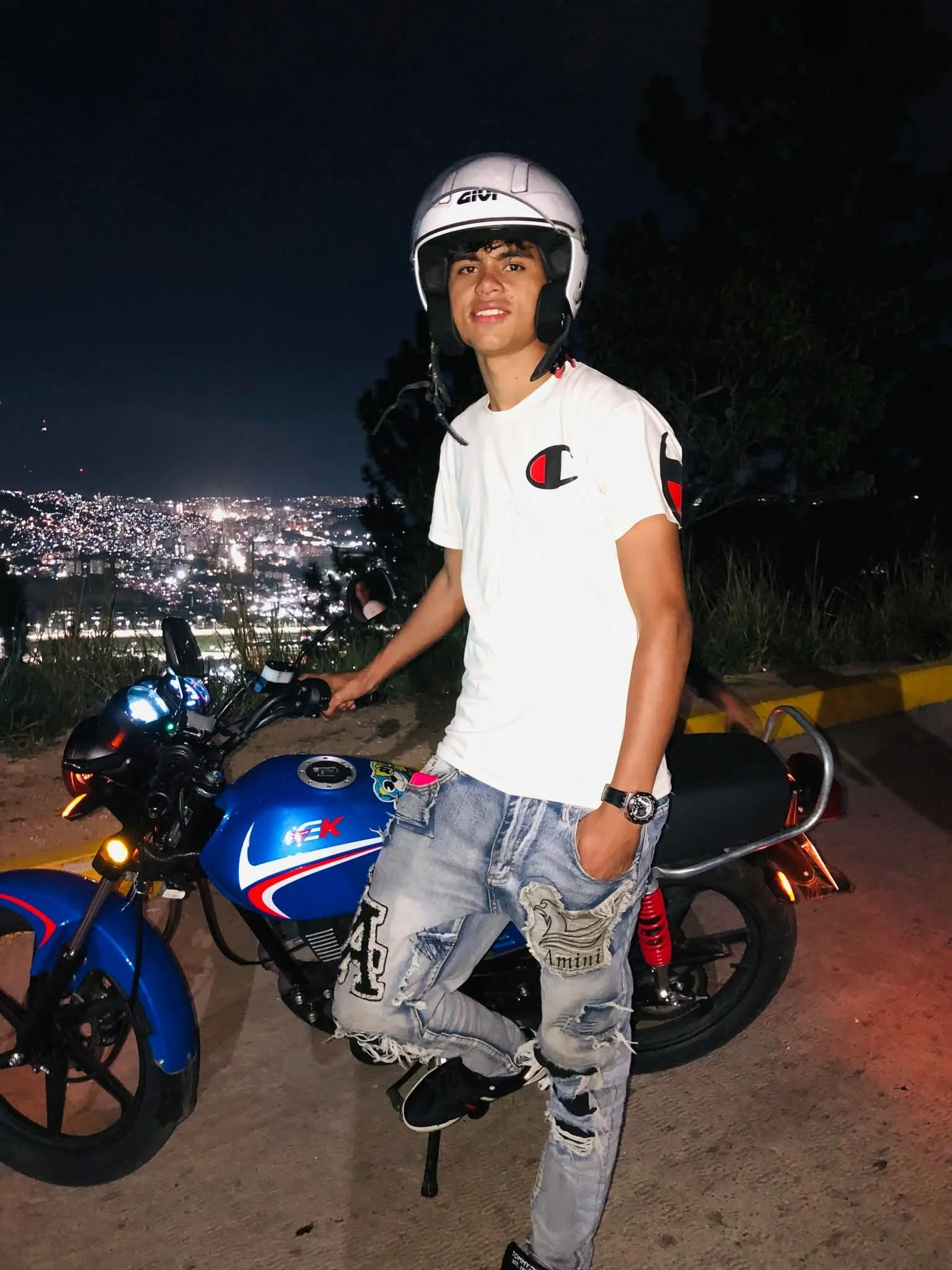 XXX Porn Photo of Nude Jesusito19_cm 8