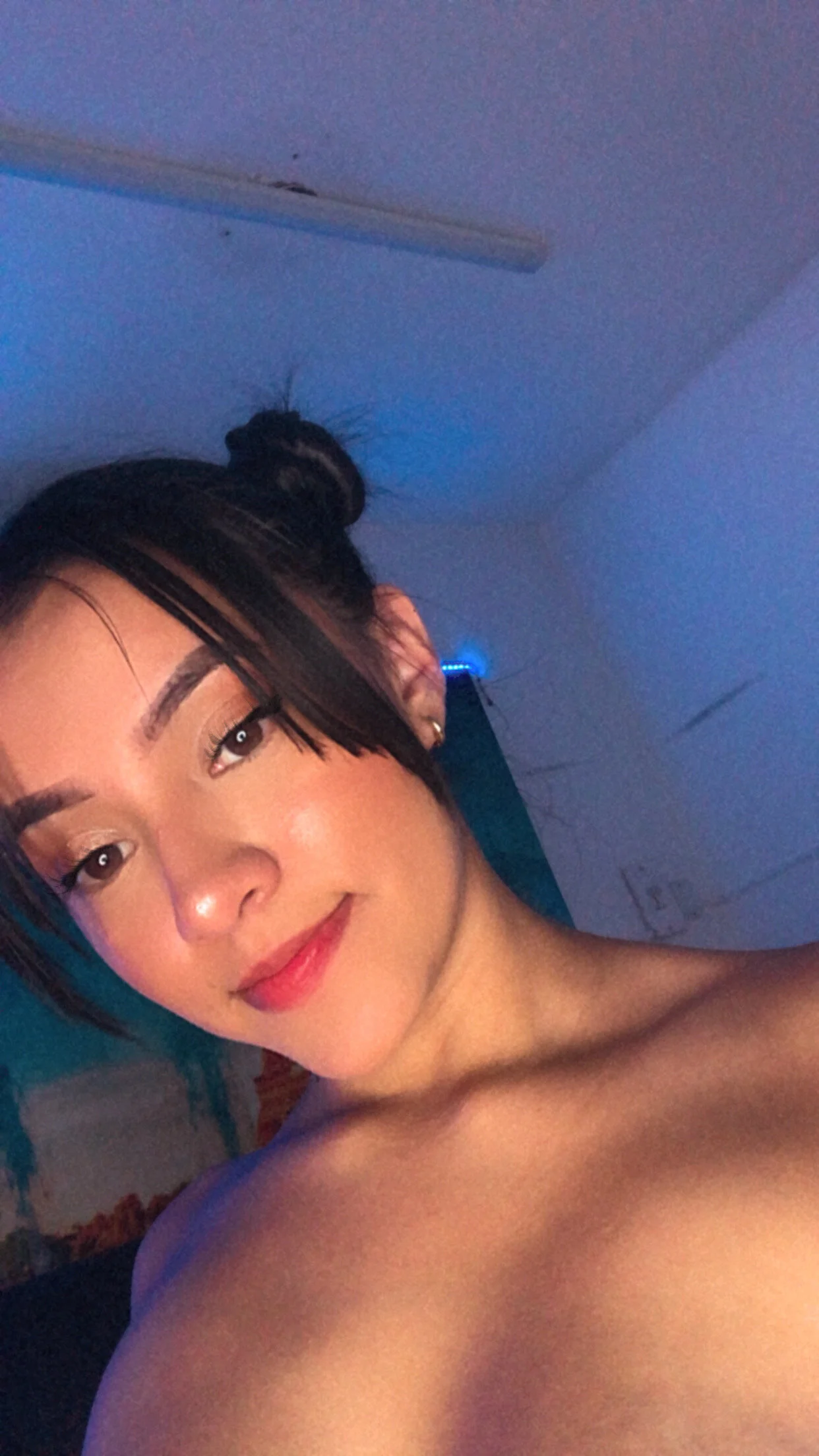 XXX Porn Photo of Nude Anddy_Vega 50