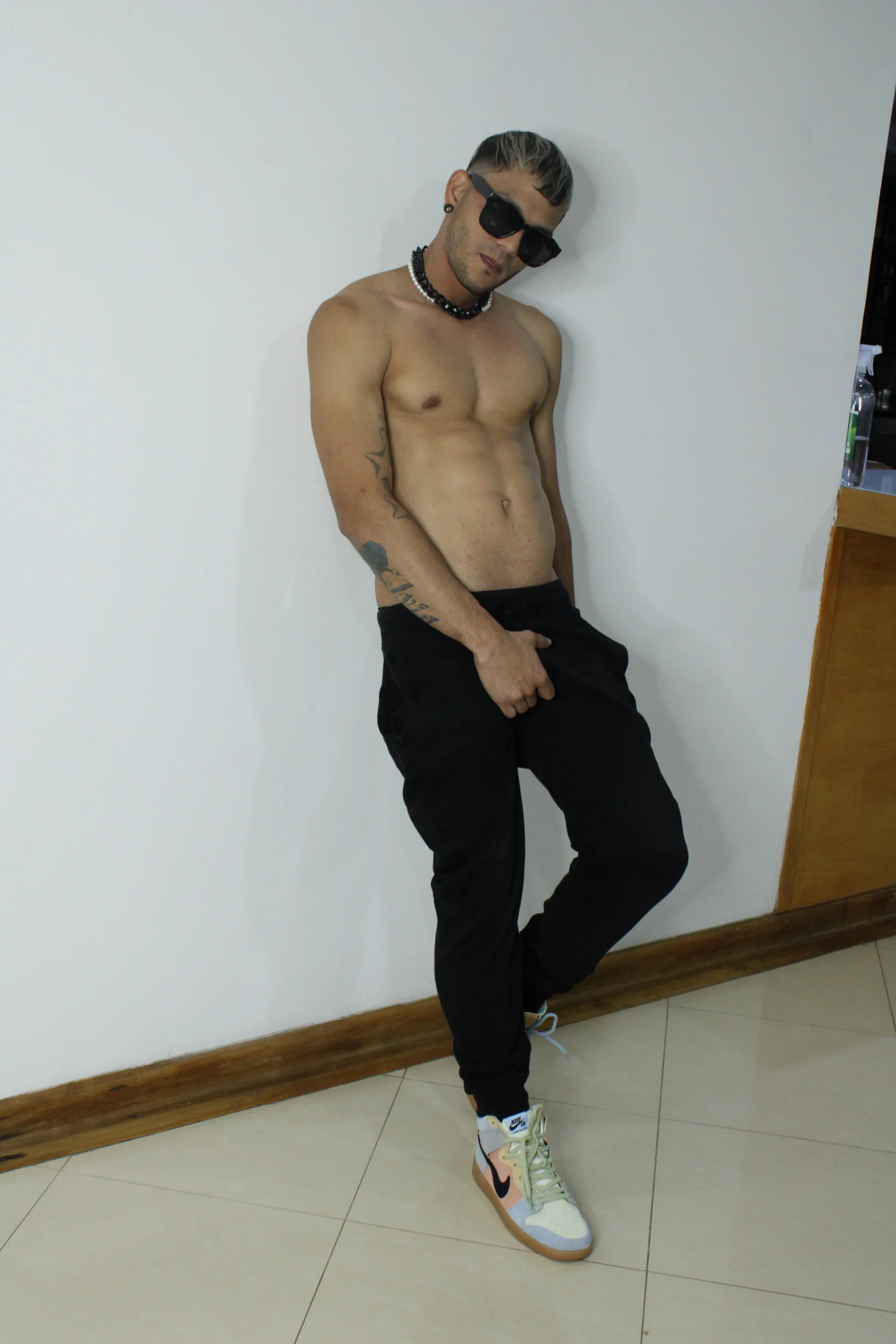 XXX Porn Photo of Nude morenosiam 7