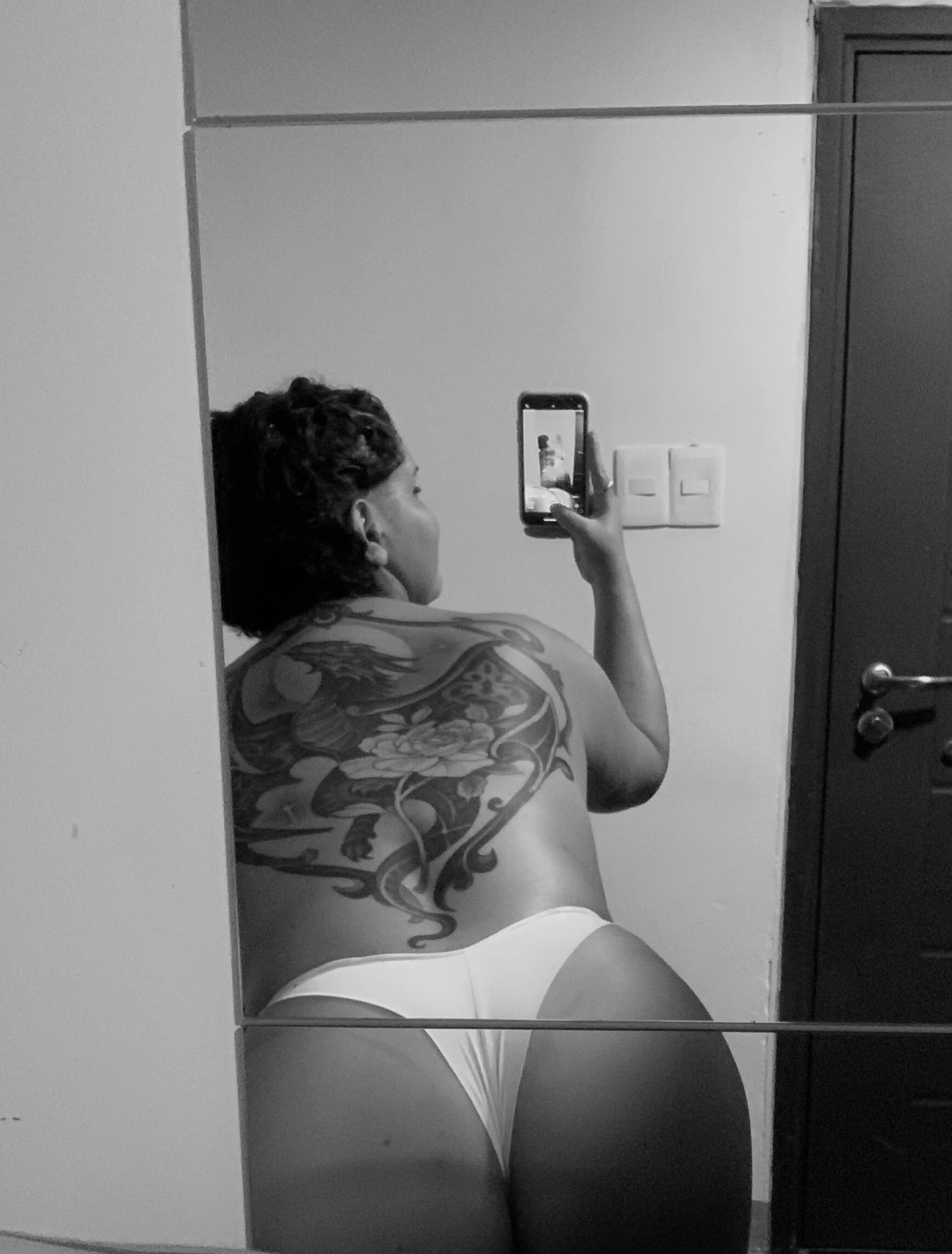 XXX Porn Photo of Nude iamvaneg 8