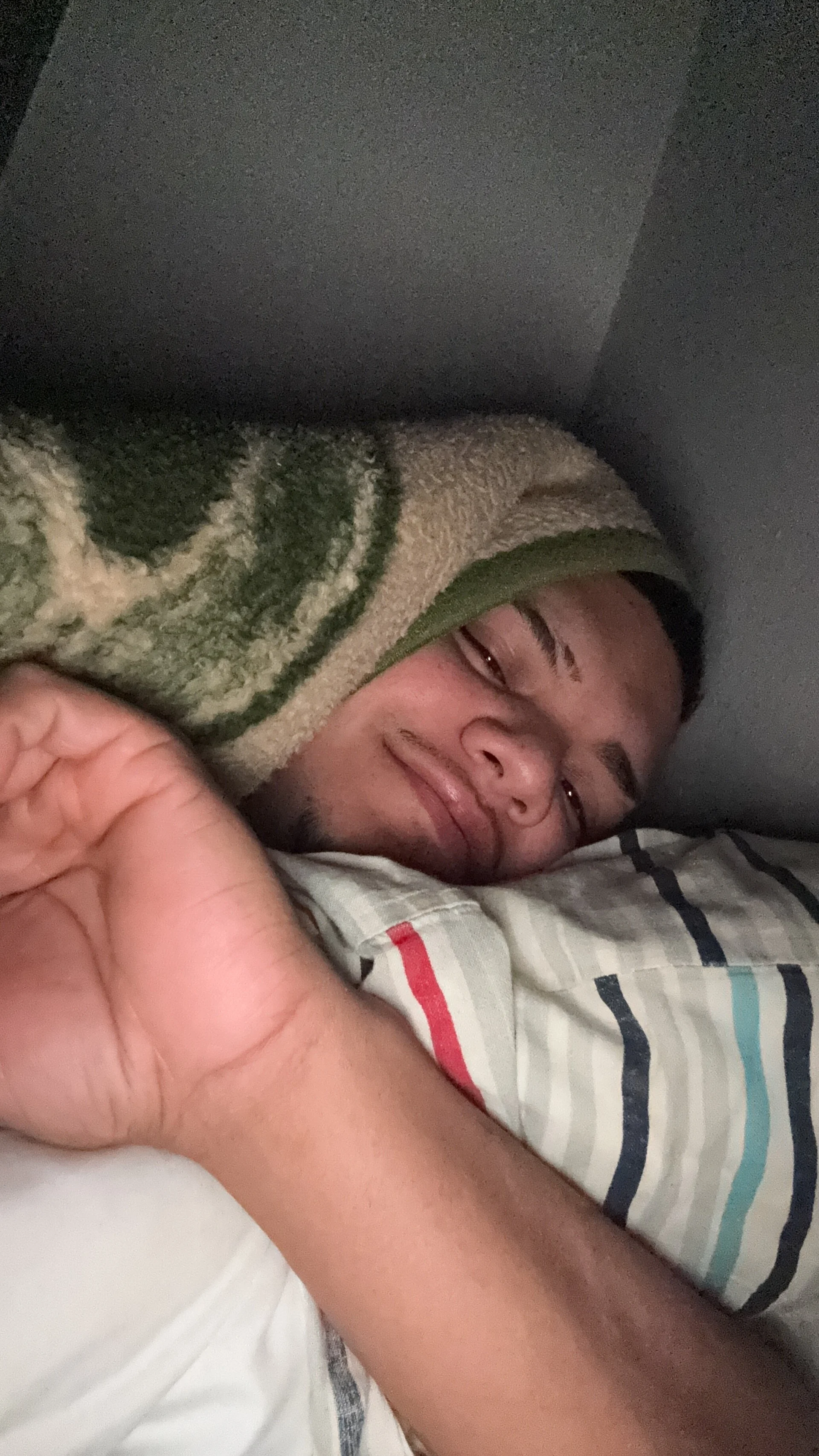 XXX Porn Photo of Nude Steven24r30 8