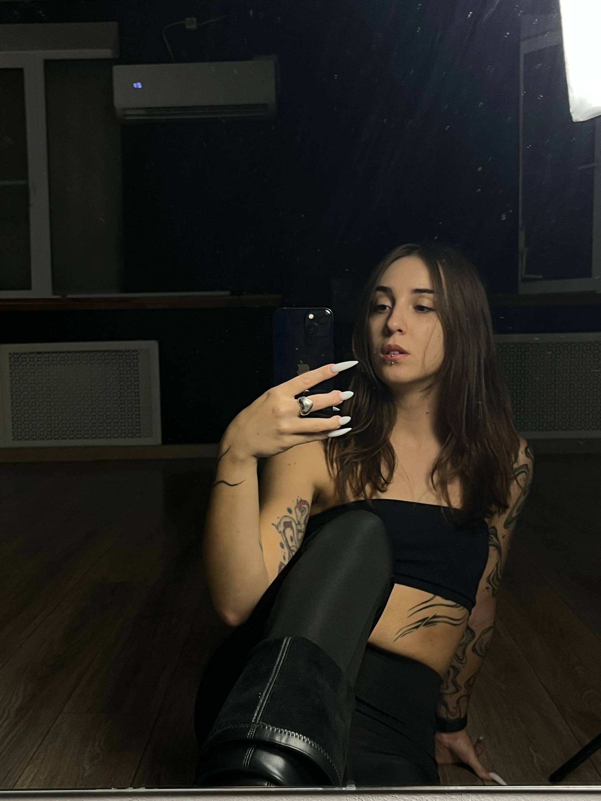 XXX Porn Photo of Nude anika_aa 5