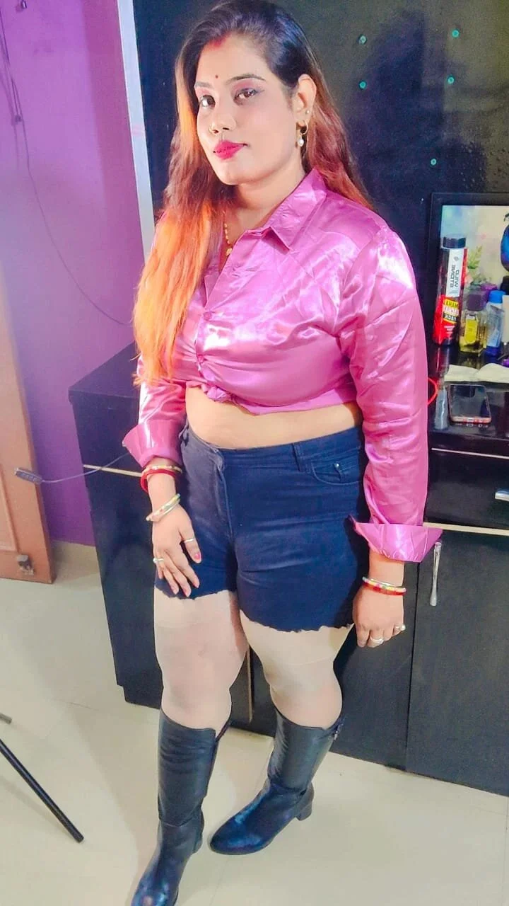 XXX Porn Photo of Nude Rashiqueen 18