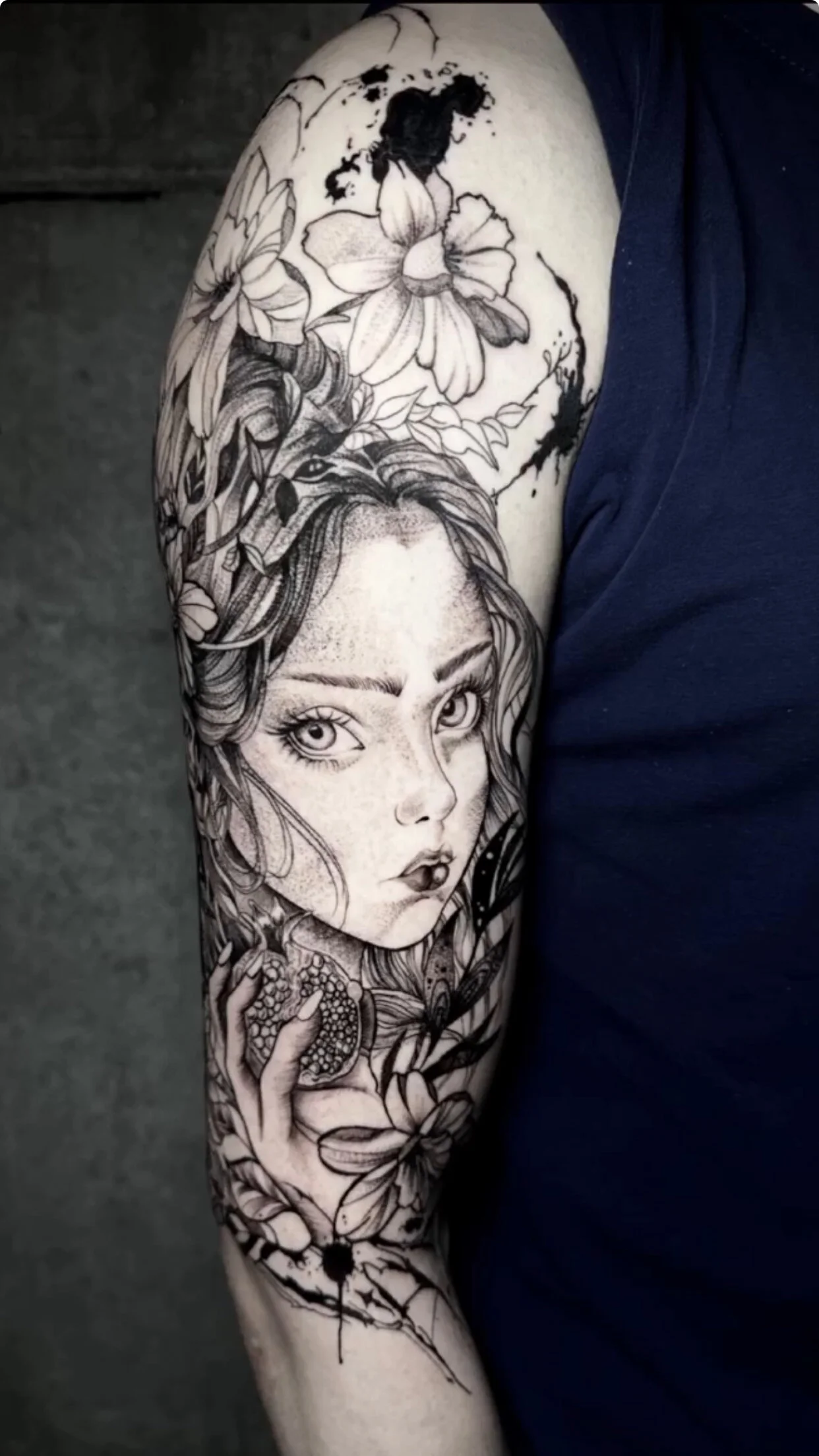 XXX Porn Photo of Nude rousstattoo 14