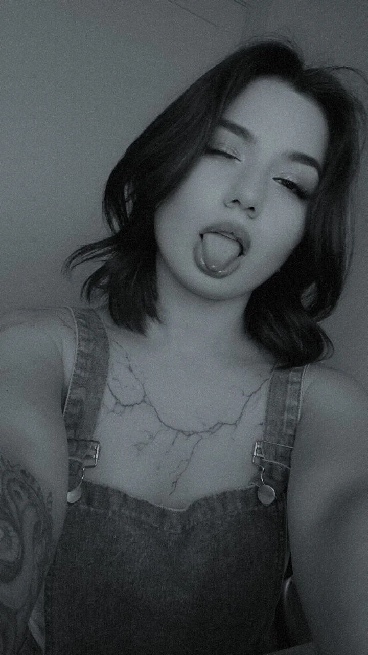 XXX Porn Photo of Nude Dark_Moni 15