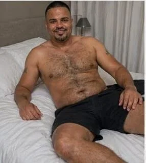 XXX Porn Photo of Nude SpayingOmelet 4