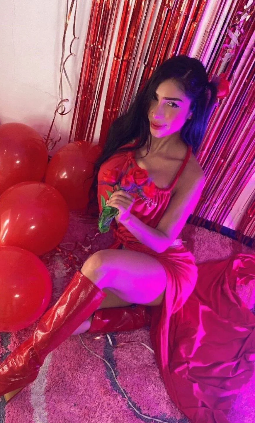 XXX Porn Photo of Nude Emely_florence_ 69