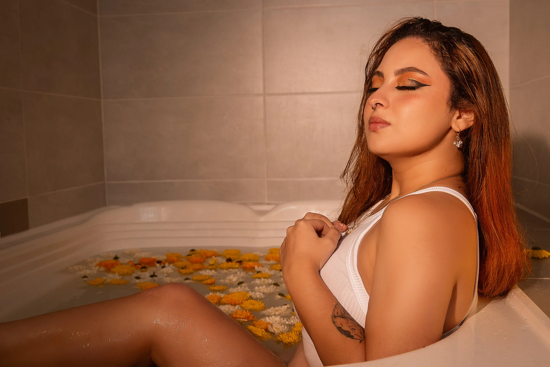 XXX Porn Photo of Nude izyzys_baker 16