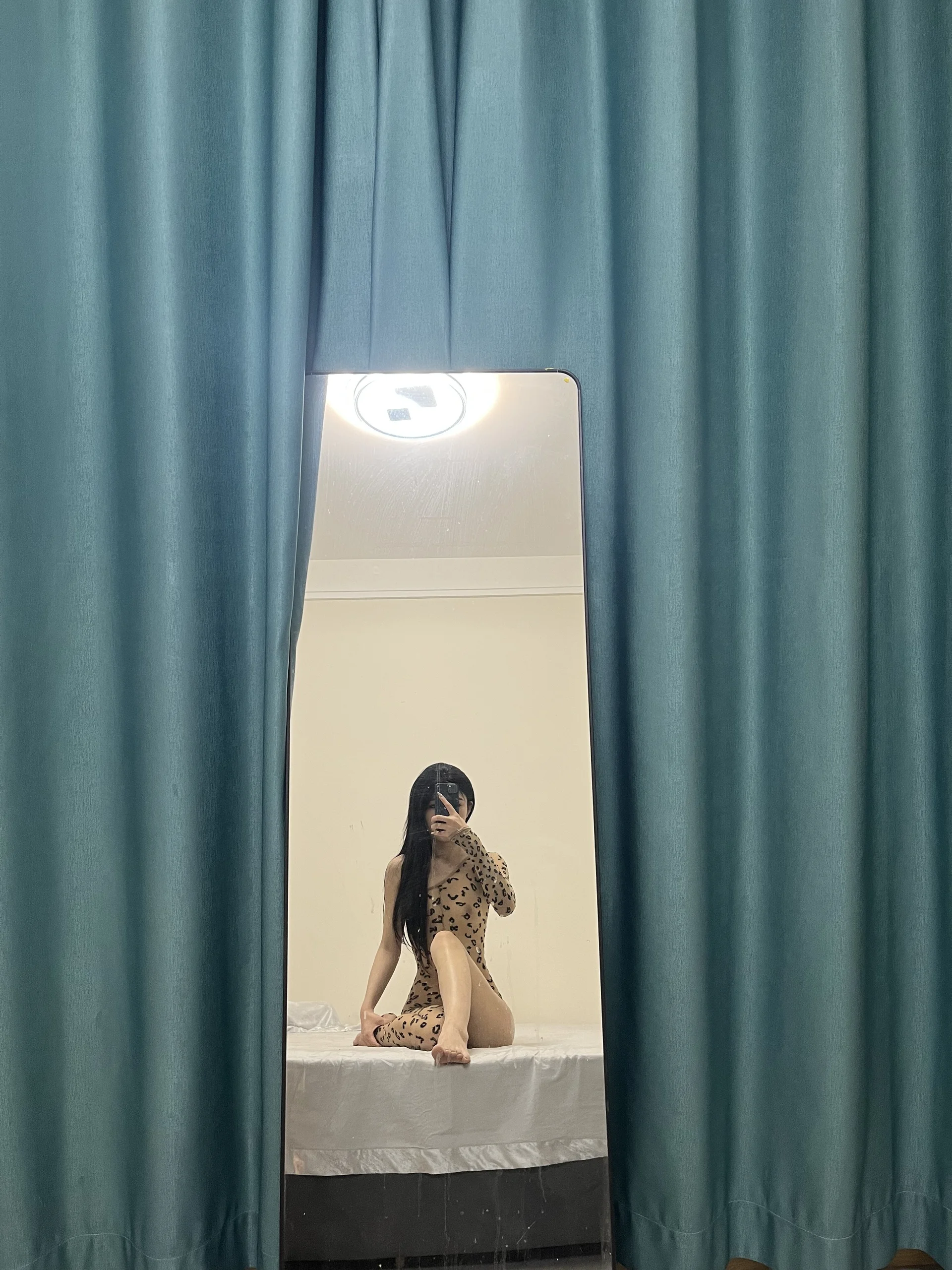 XXX Porn Photo of Nude HourlyMousse 5