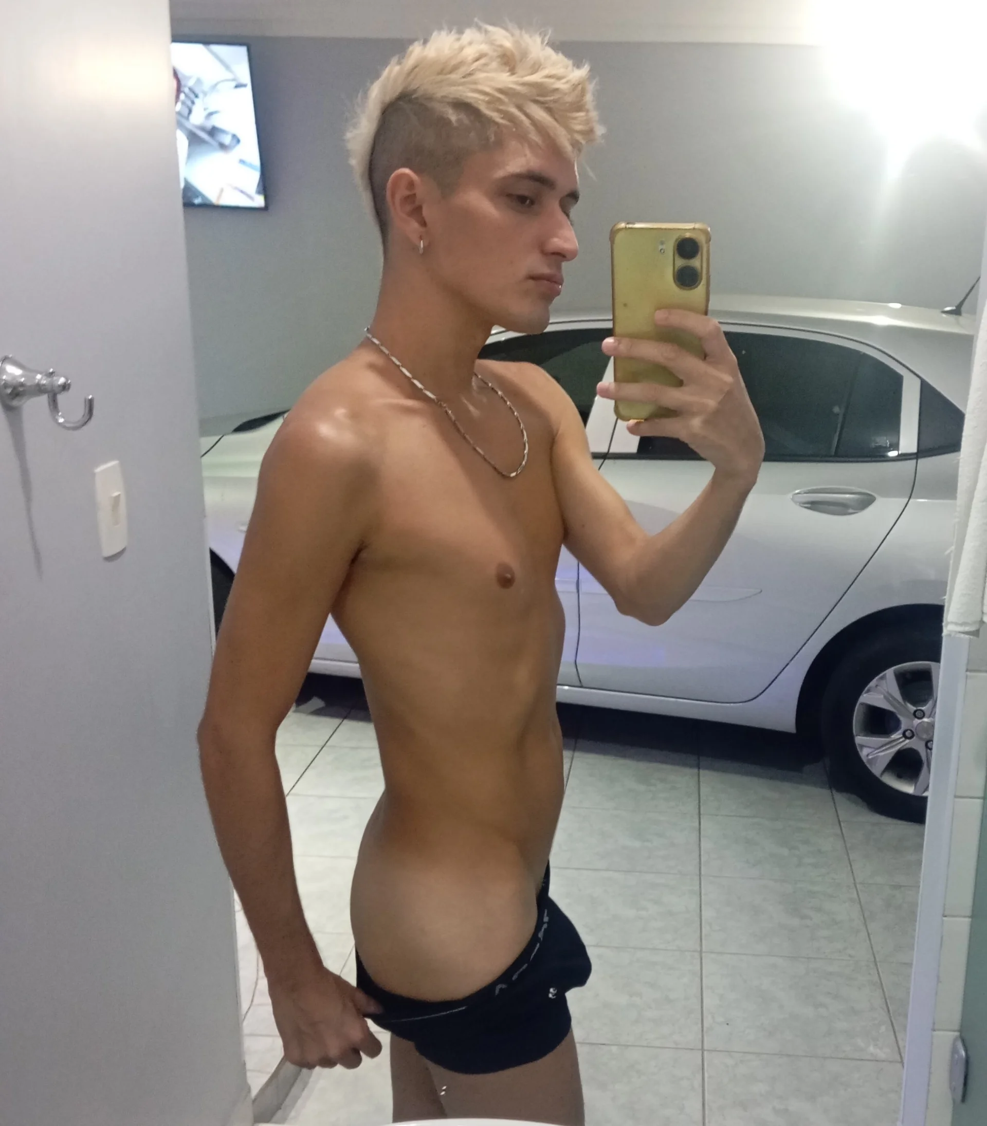 XXX Porn Photo of Nude JoonyAngelo0 5