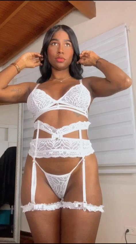 XXX Porn Photo of Nude barbiee_ebony 17