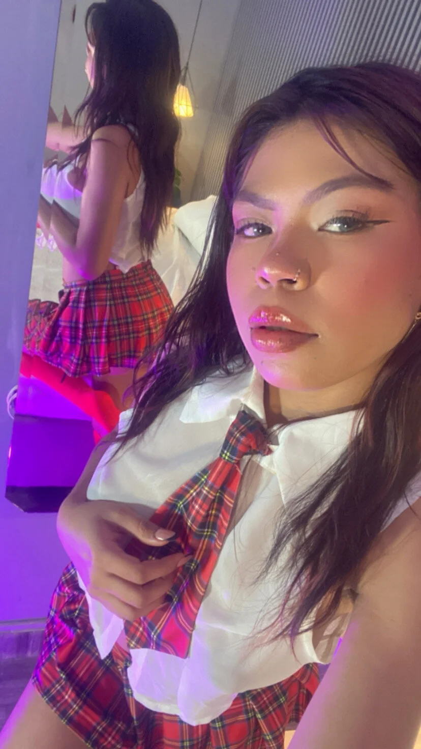 XXX Porn Photo of Nude CailynBrowm 94