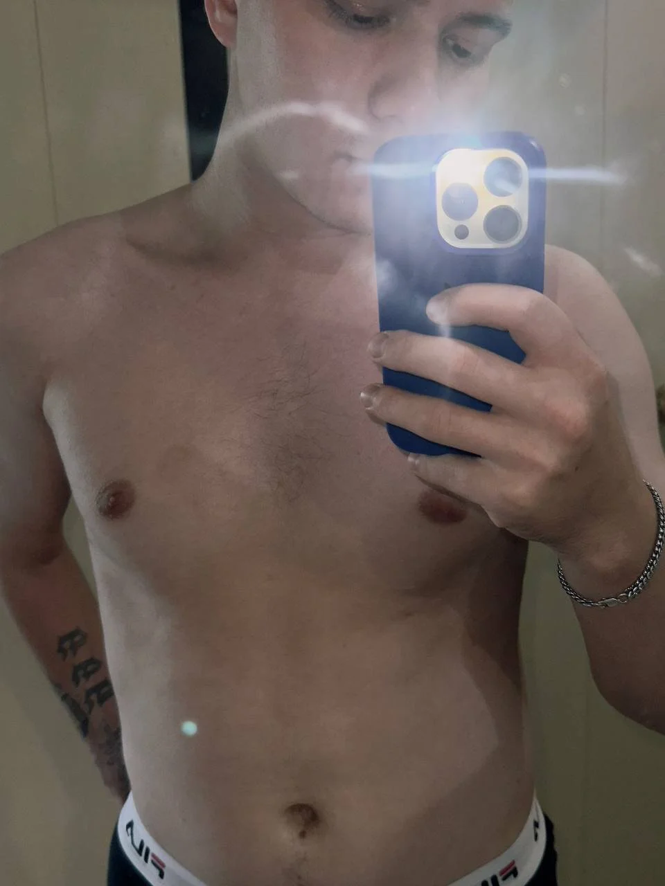 XXX Porn Photo of Nude Karl_Night_ 1