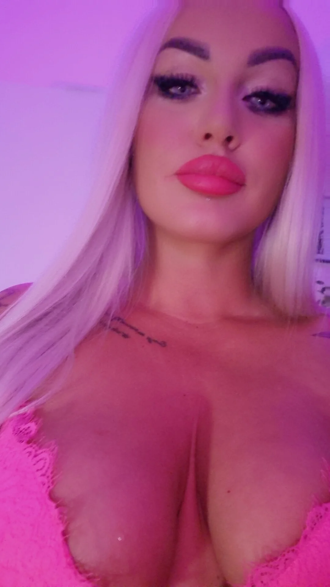 XXX Porn Photo of Nude Kootek 9