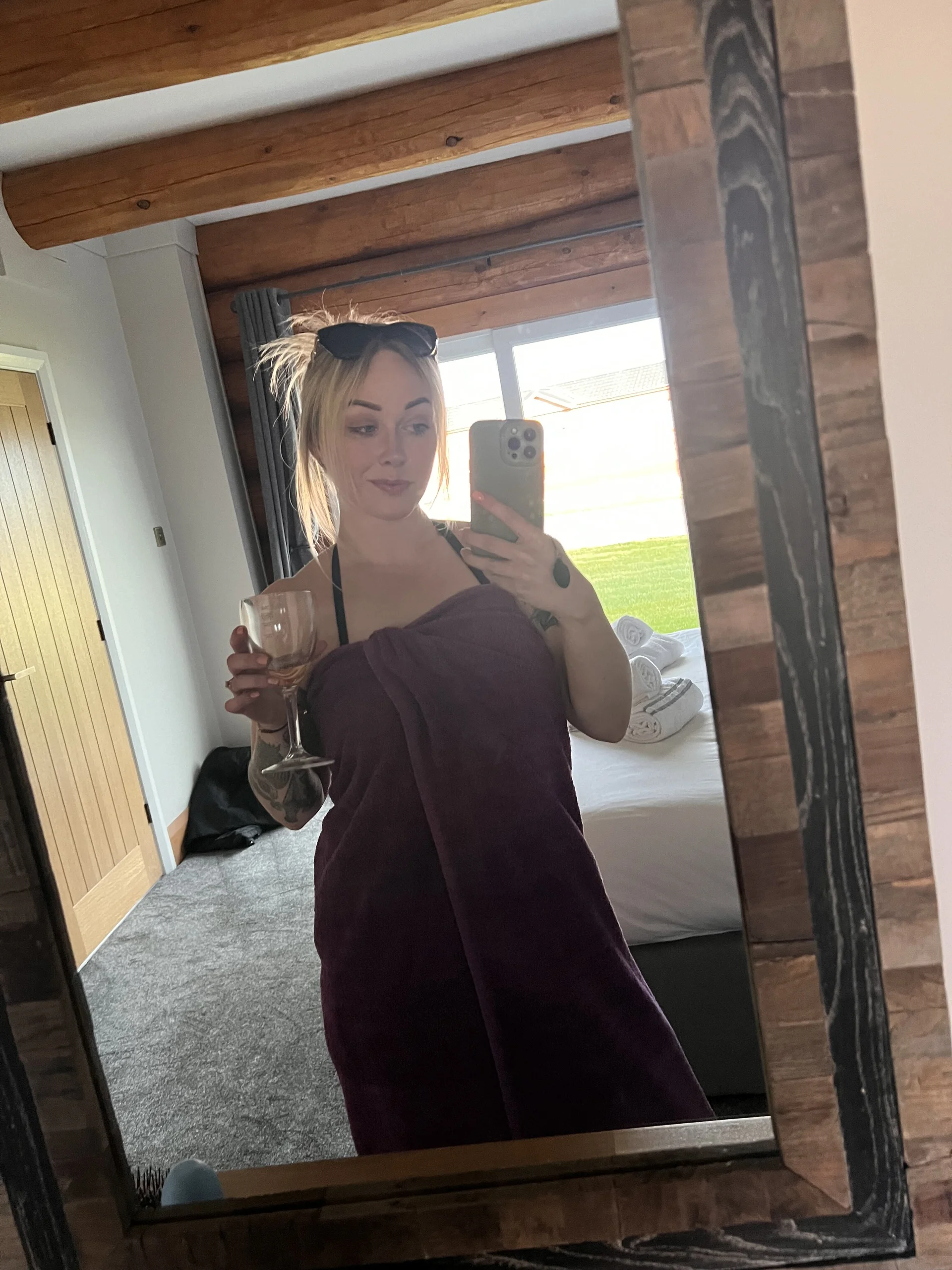 XXX Porn Photo of Nude x-aural-x 1