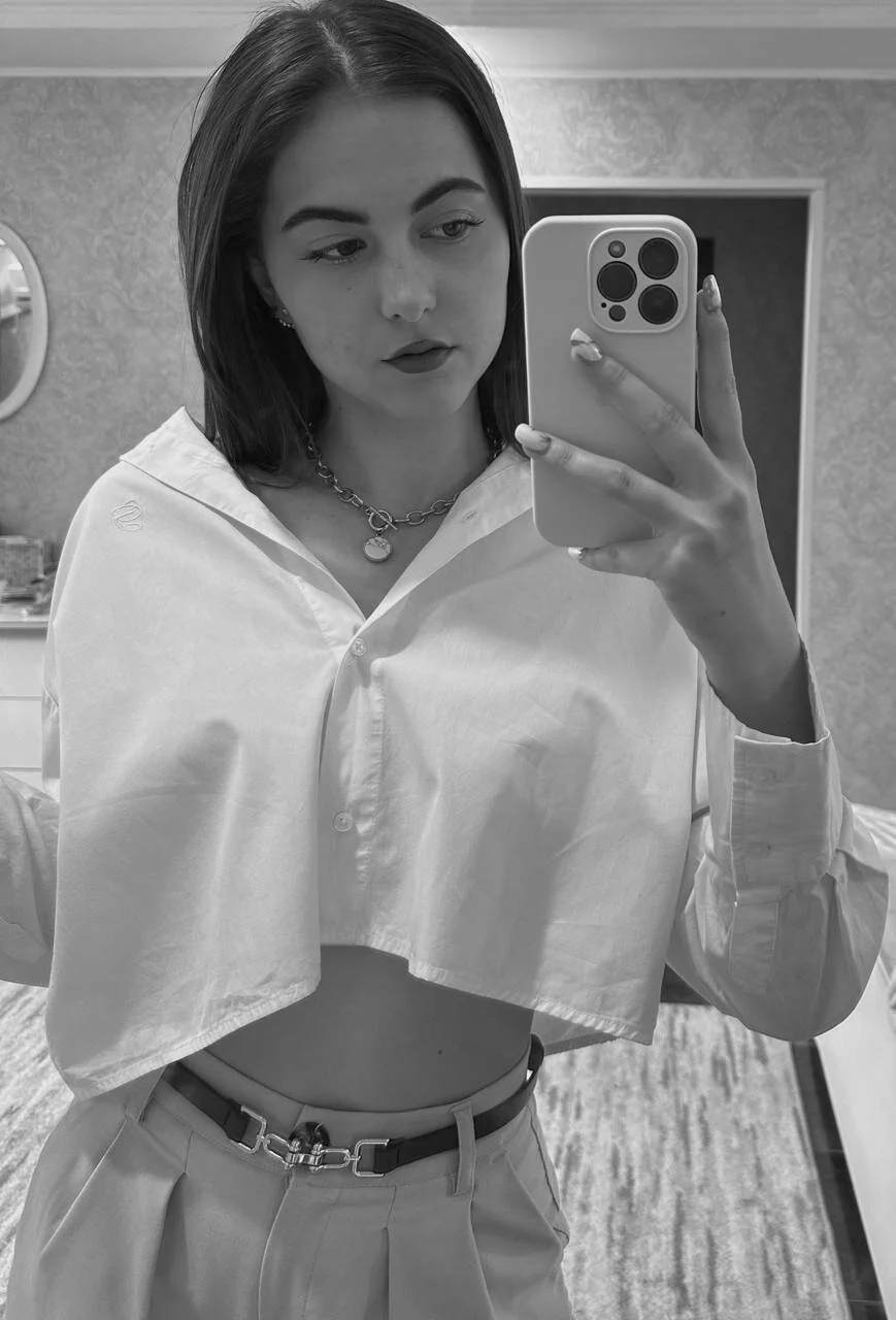 XXX Porn Photo of Nude CarolannMirjah 63