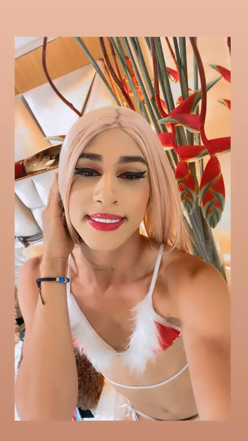 XXX Porn Photo of Nude CharlotteBigCock 42