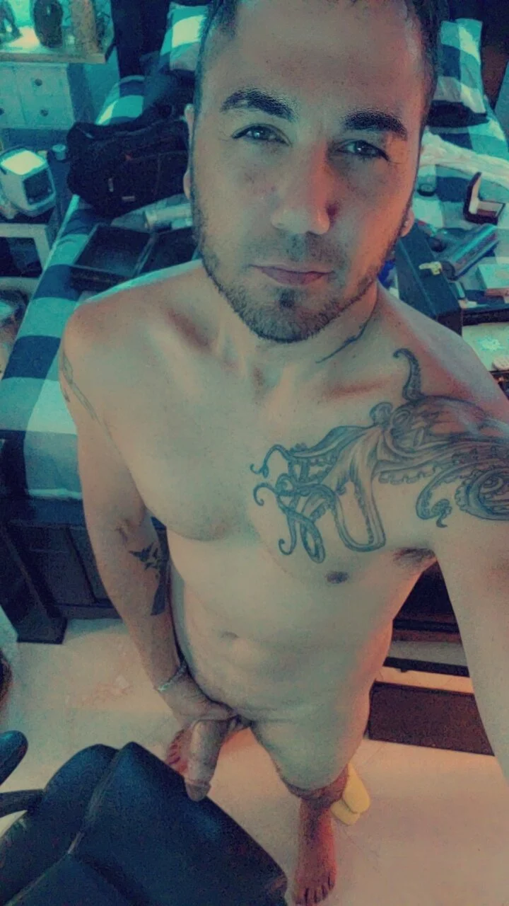 XXX Porn Photo of Nude GunnerDownz 12