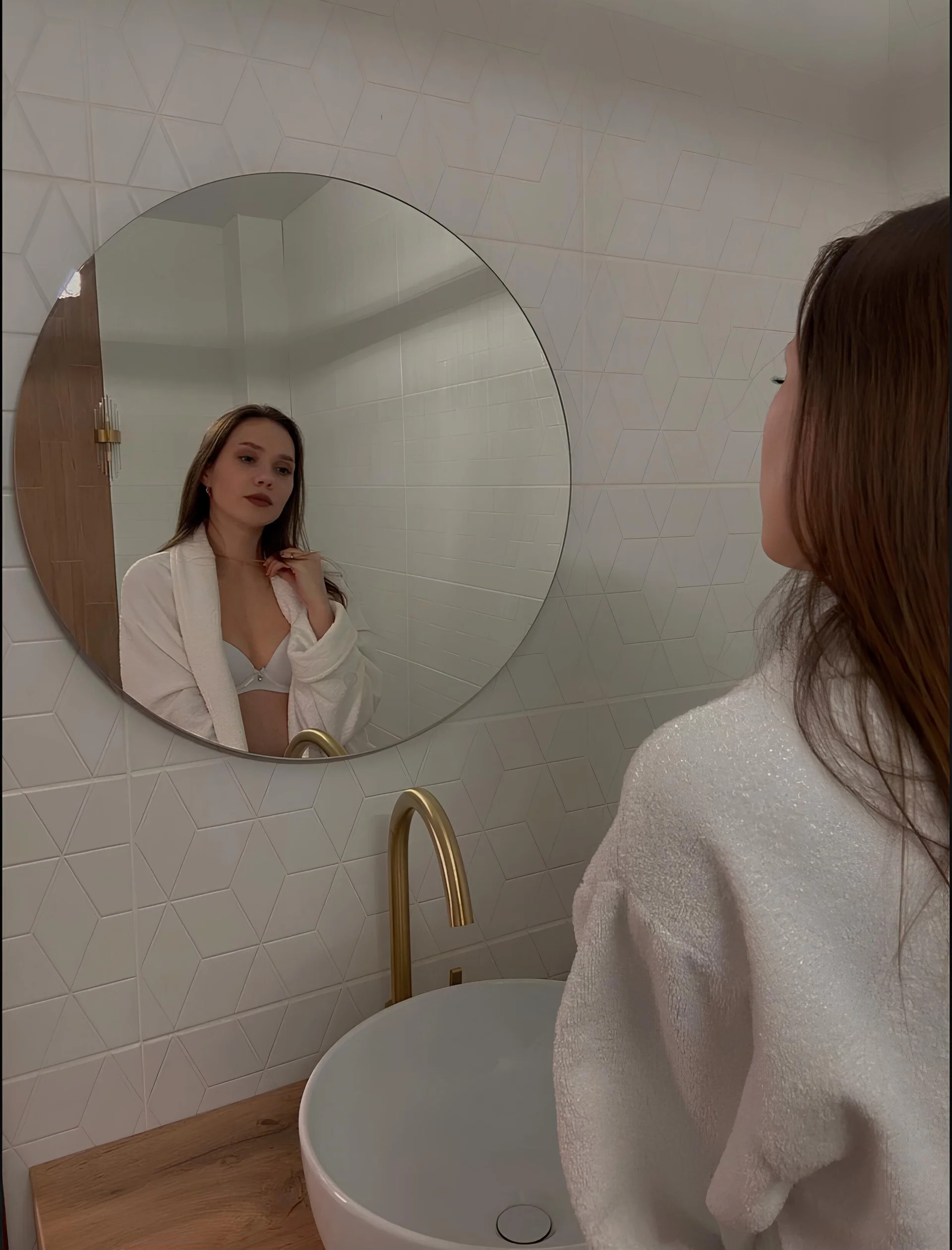 XXX Porn Photo of Nude RoseliaLocatelli 102