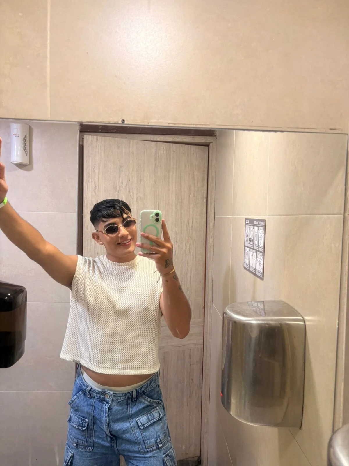 XXX Porn Photo of Nude andy__carrintong 7