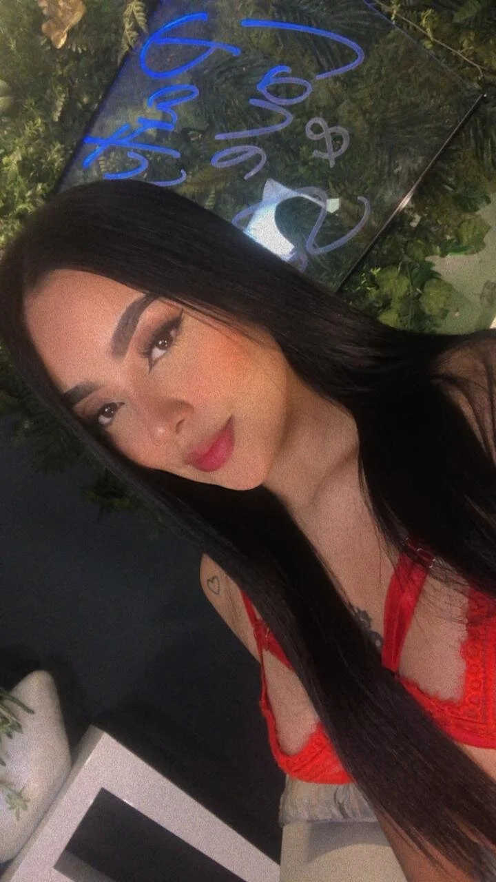 XXX Porn Photo of Nude sarawinstone 18