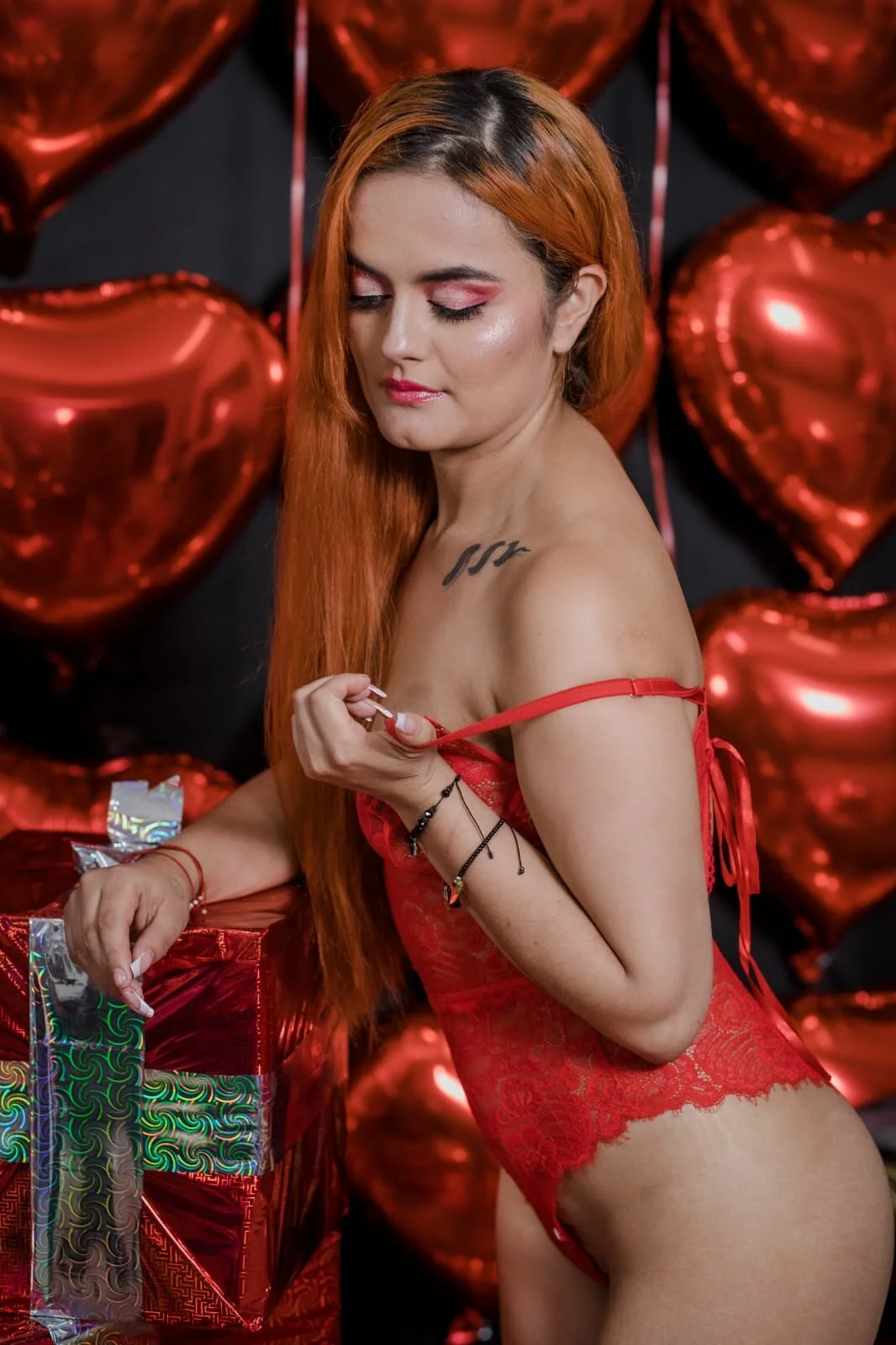 XXX Porn Photo of Nude Zhara_becherovka 4