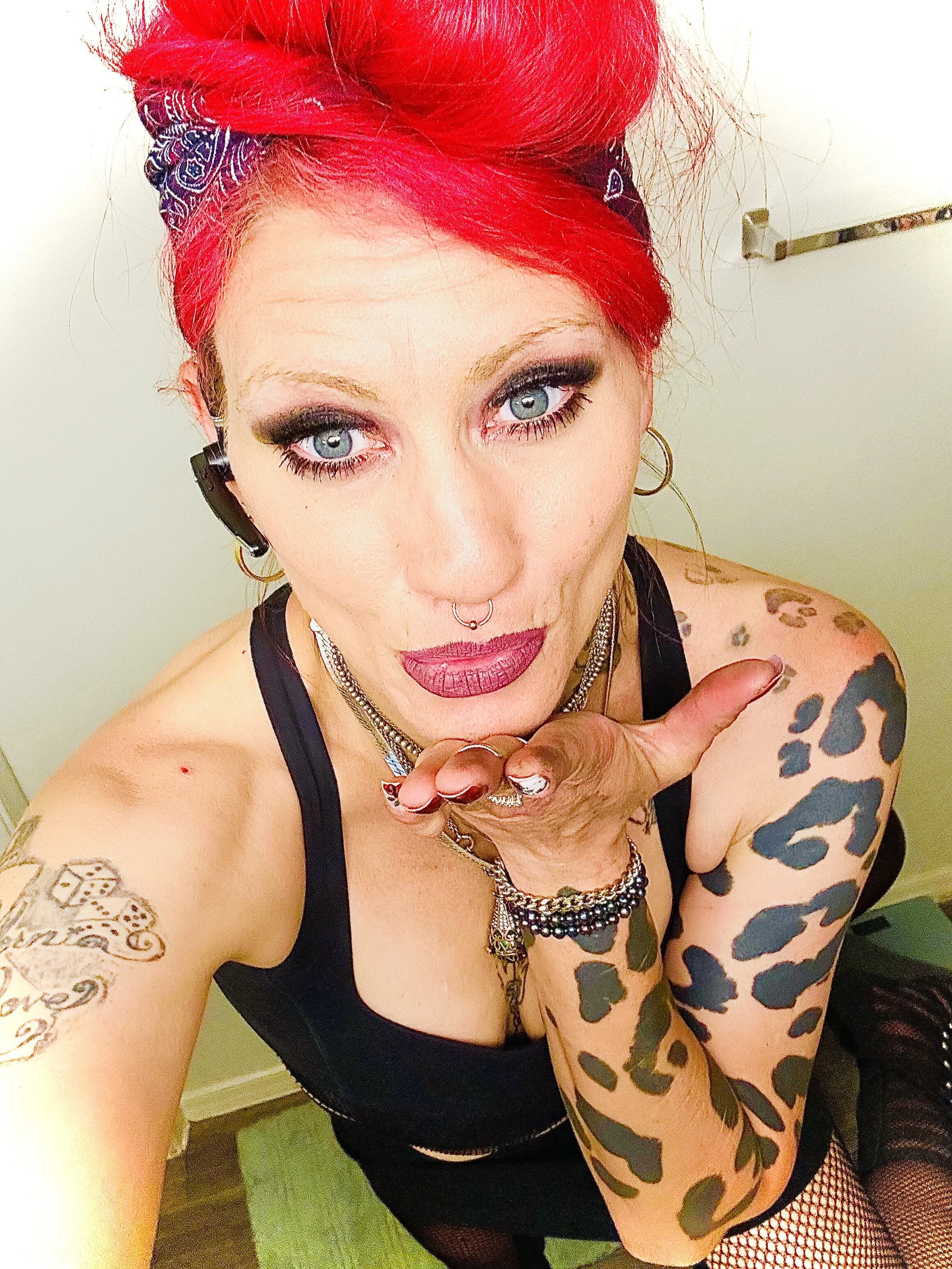 XXX Porn Photo of Nude ViironiikaHostiile 6