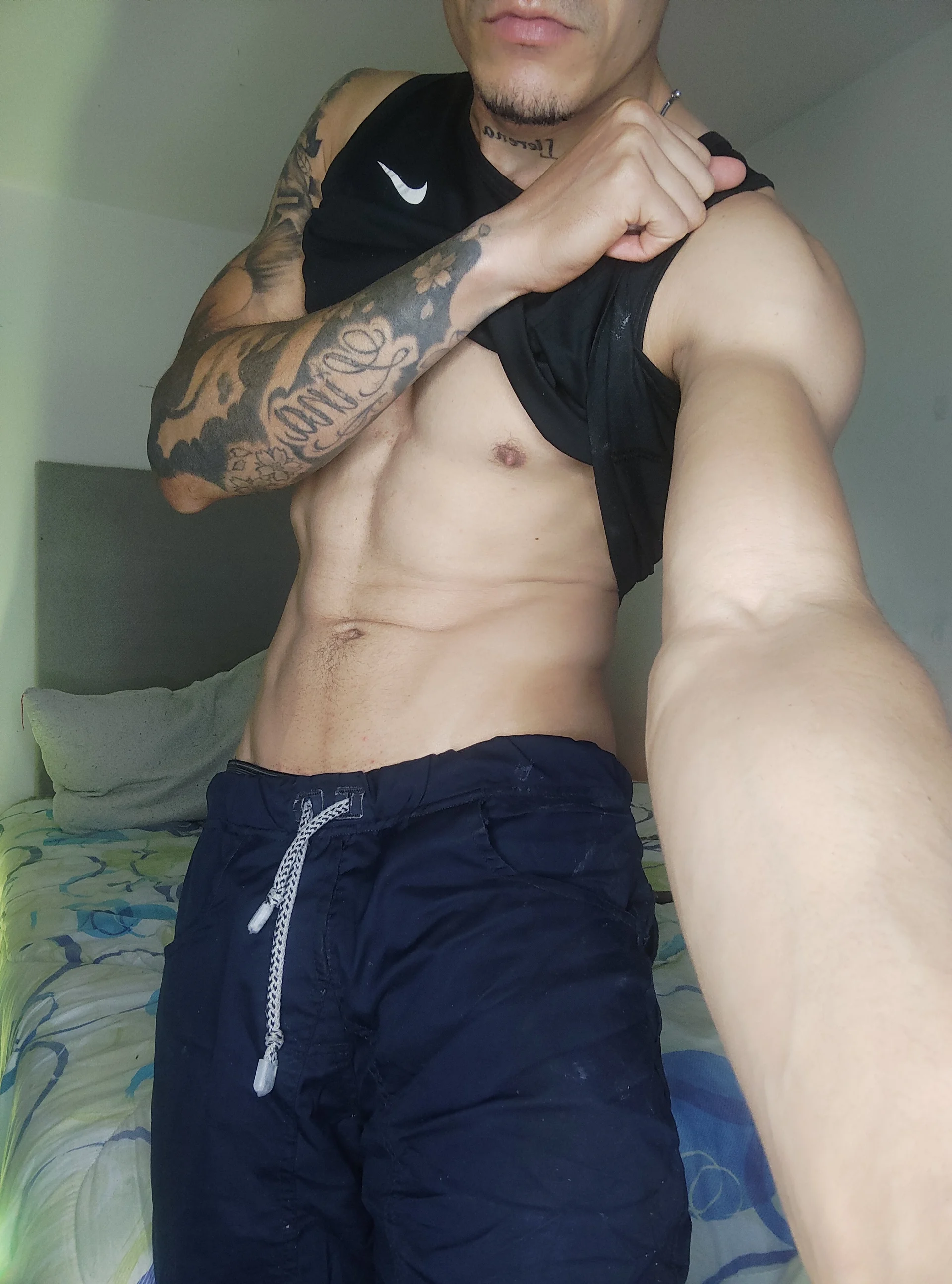 XXX Porn Photo of Nude Draken_cherry 1