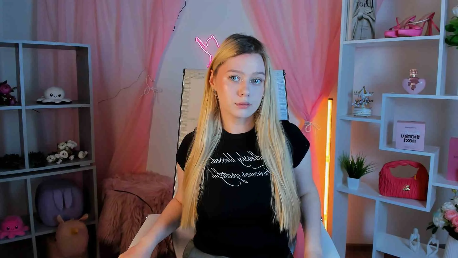 XXX Porn Photo of Nude CelestineMauriac 10