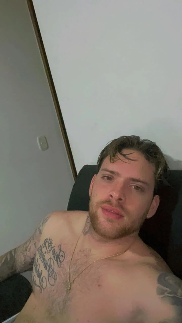 XXX Porn Photo of Nude arnold_bekam 8