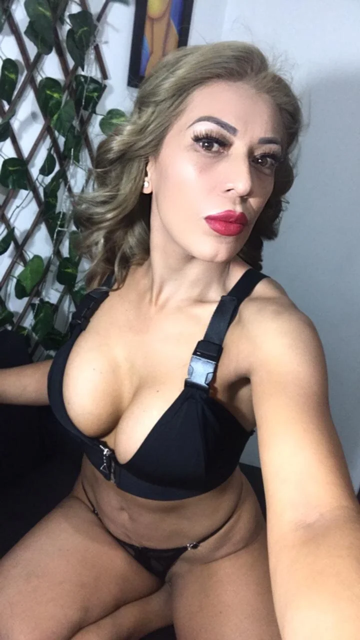 XXX Porn Photo of Nude Carla-Bonny18 30