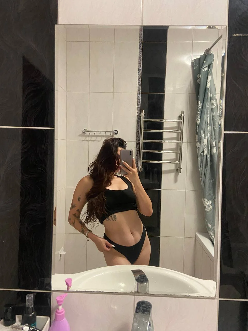XXX Porn Photo of Nude Insanely_Beautiful1 15