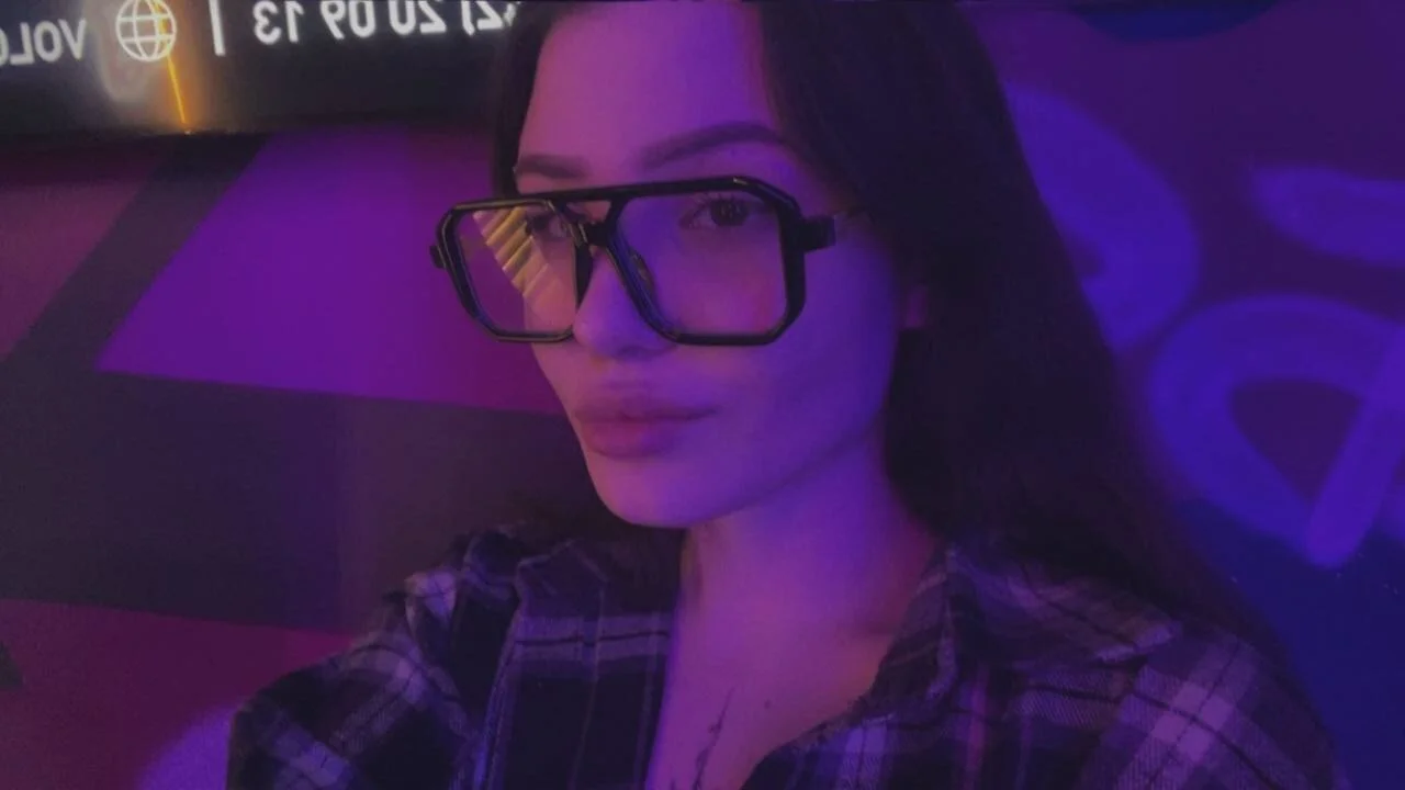 XXX Porn Photo of Nude KimikoKoeninger 1