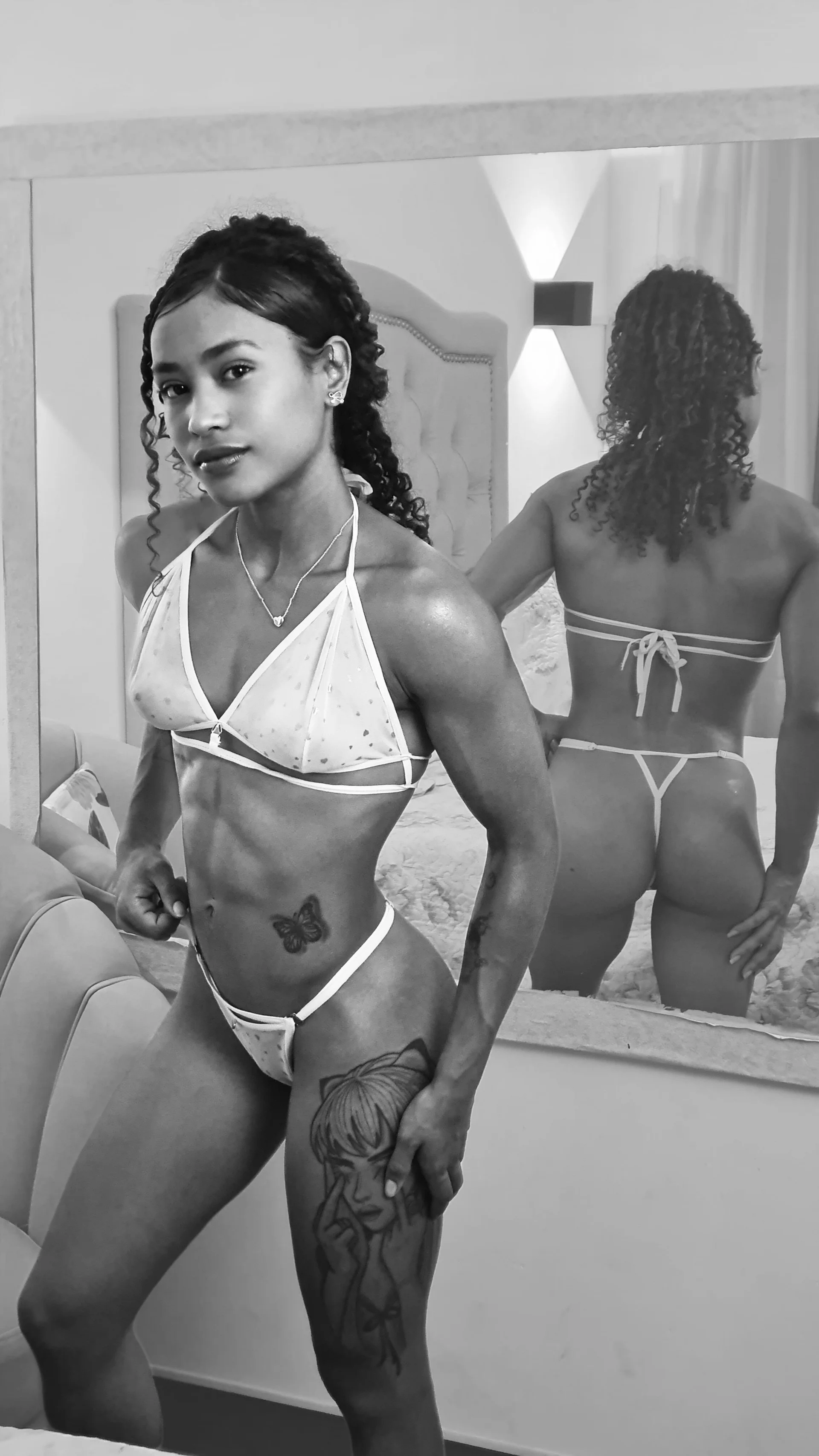 XXX Porn Photo of Nude Molyrestrepo 4