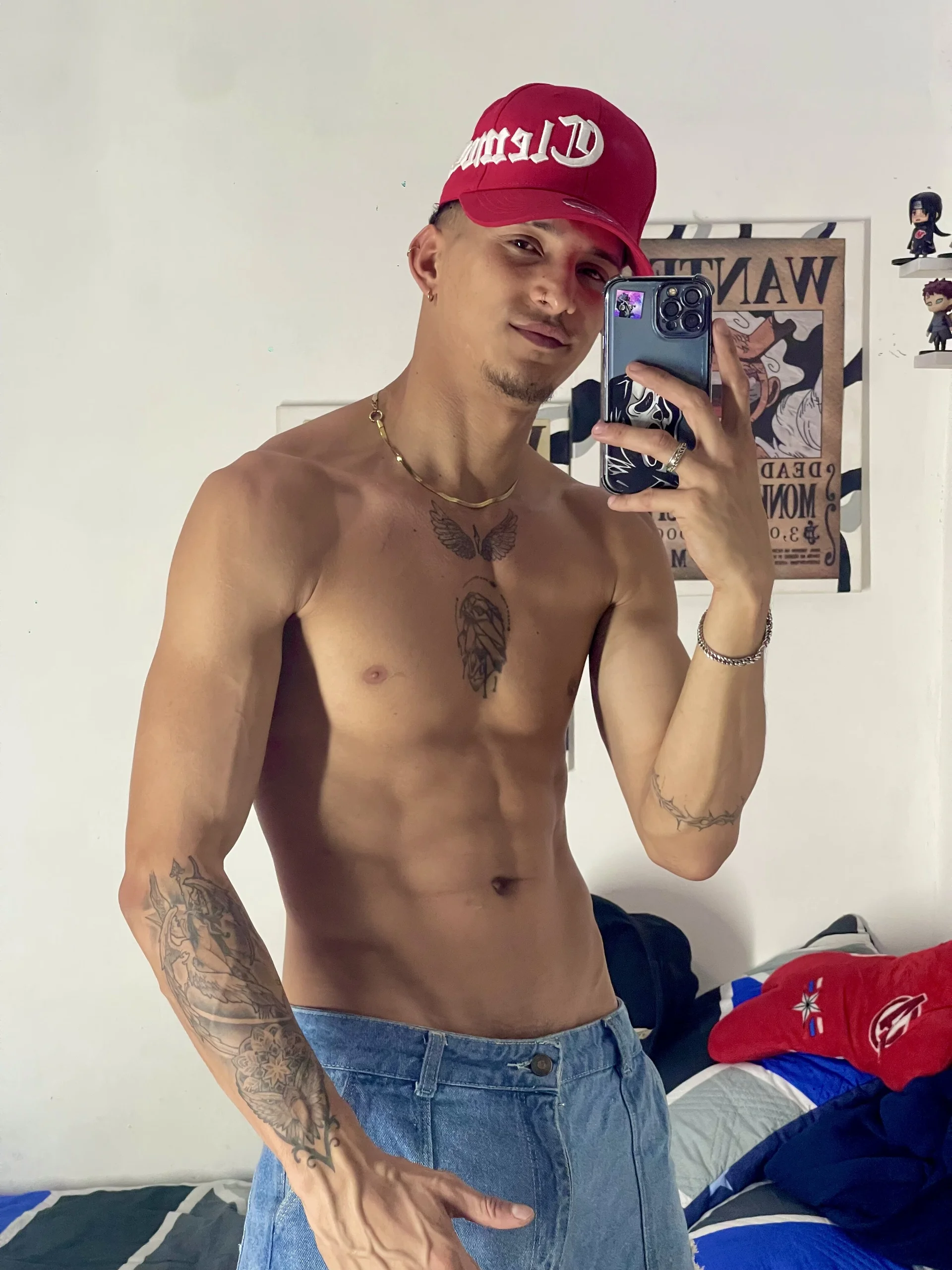 XXX Porn Photo of Nude AdamsDvi 2