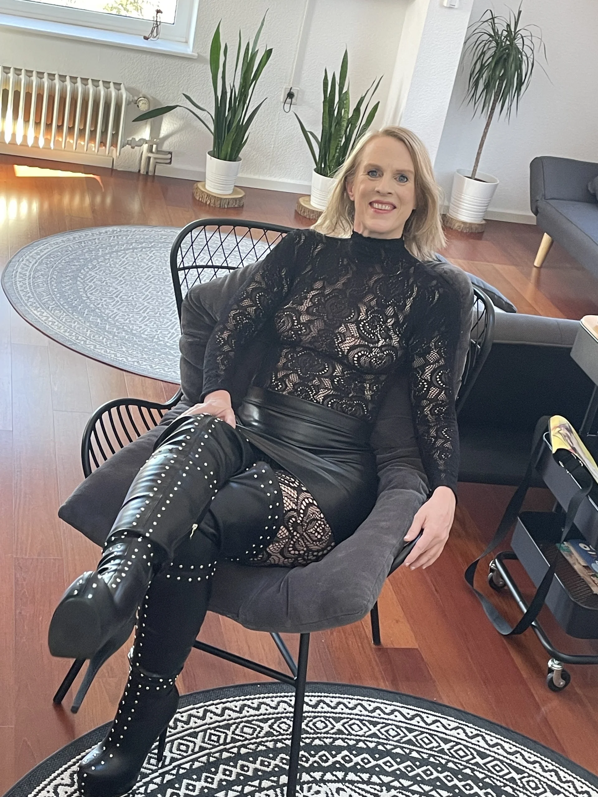 XXX Porn Photo of Nude Coachmilf 32