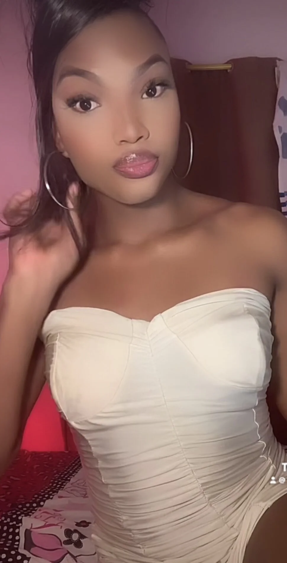XXX Porn Photo of Nude alahai_queen 13