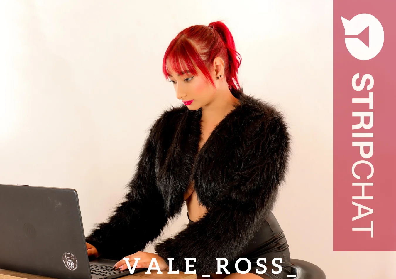 XXX Porn Photo of Nude vale_ross_ 46