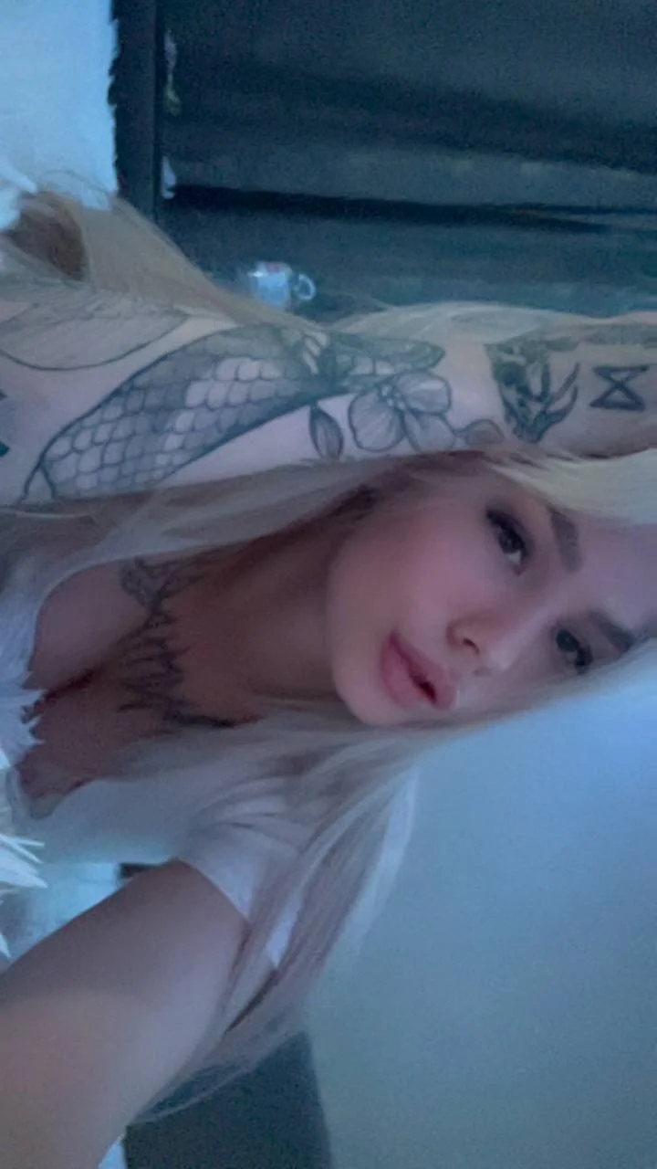 XXX Porn Photo of Nude Eva_Re 12