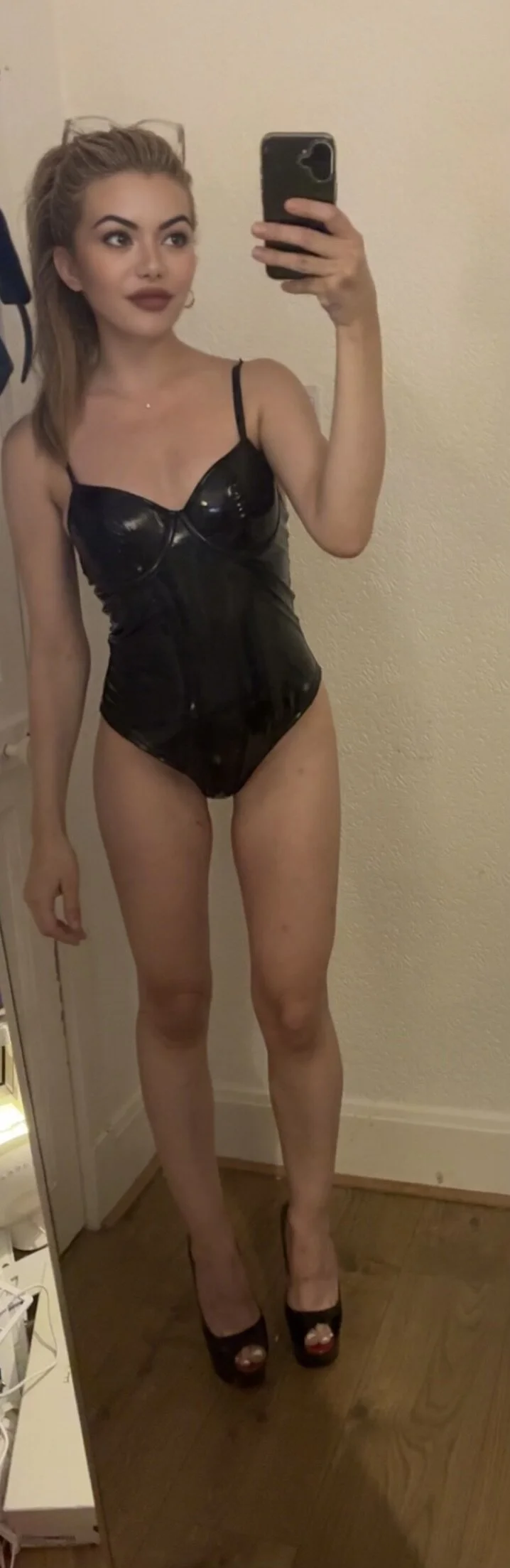 XXX Porn Photo of Nude Missgwen17 8