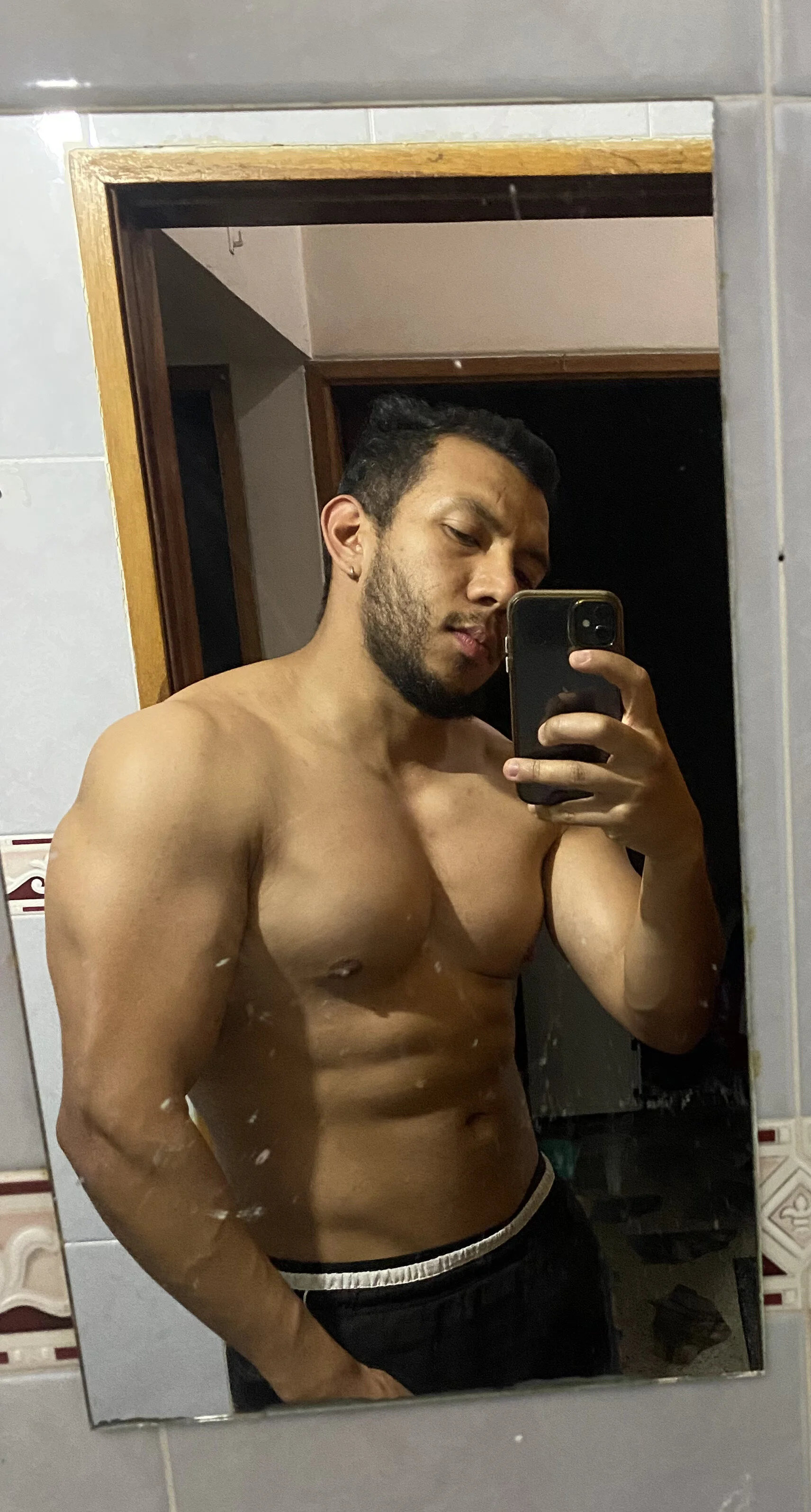 XXX Porn Photo of Nude georgeholl 6
