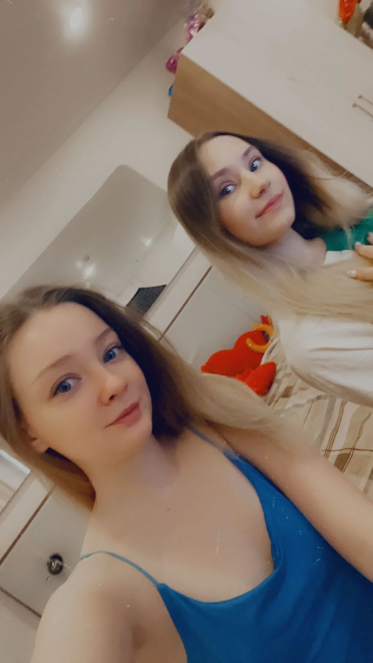 XXX Porn Photo of Nude Radiants_two 29